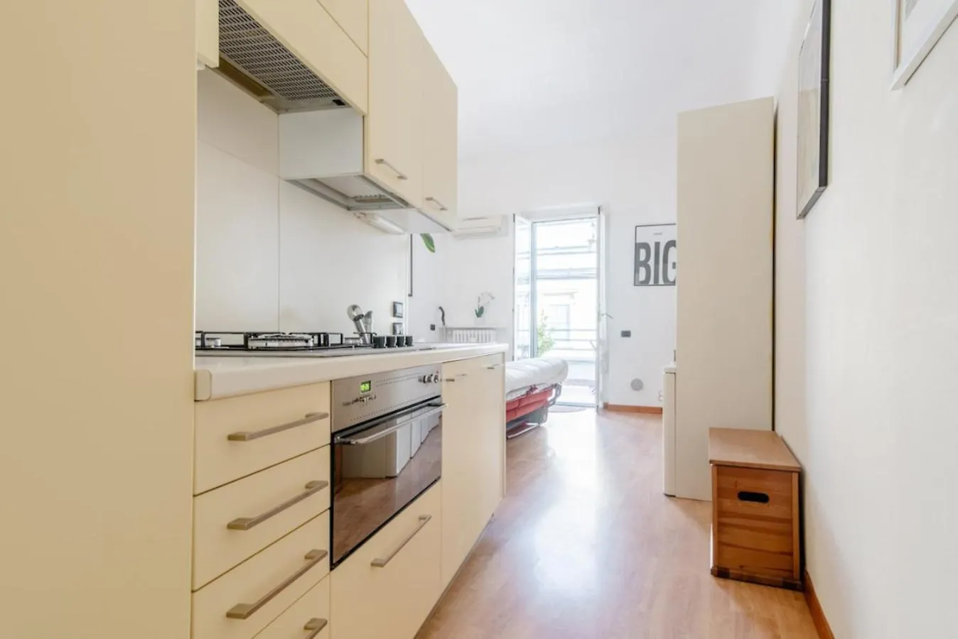 Stayeasy Moscova Terrace - Near Brera & Garibaldi Milan